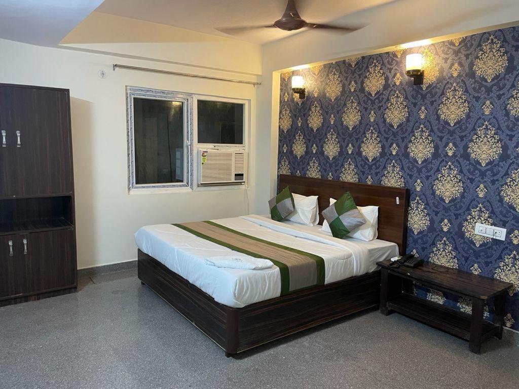 Hotel Divine Agra  Dış mekan fotoğraf