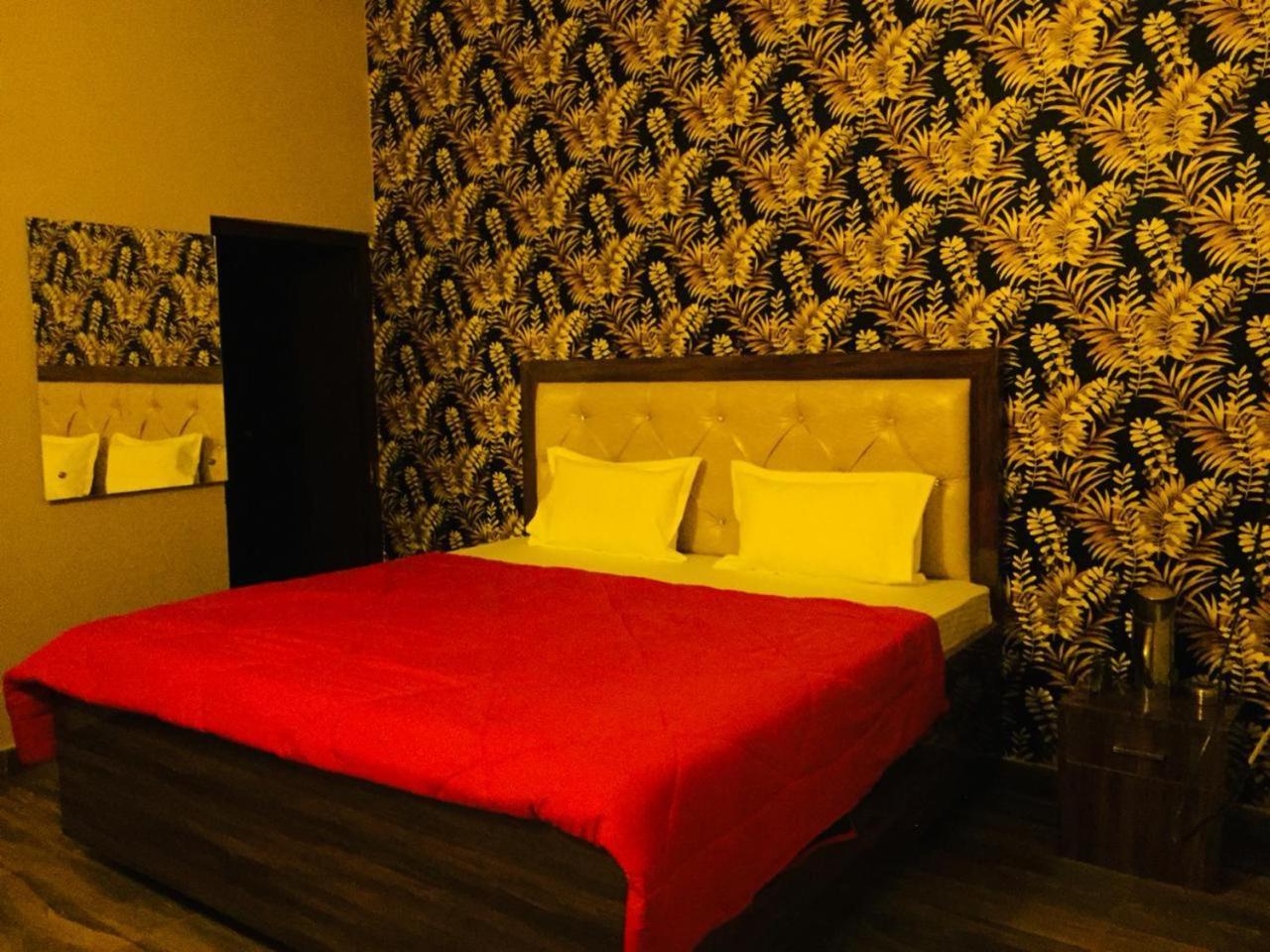Hotel Divine Agra  Dış mekan fotoğraf